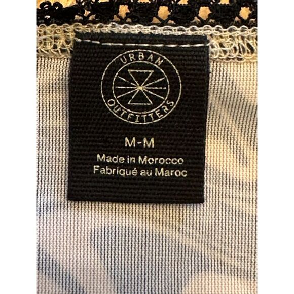 Urban Outfitters Velvet Milly Romper Size Medium - Picture 8 of 8